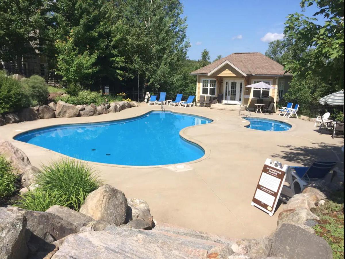 Mont-Blanc Ski Inout Condo W Pool Beach Access Saint-Faustin Buitenkant foto